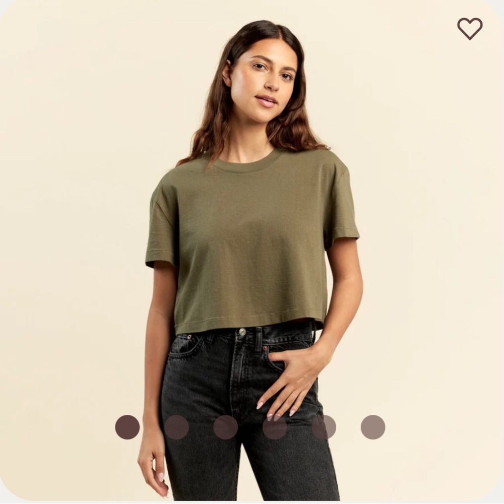 Nuuds Cropped Tee in Olive